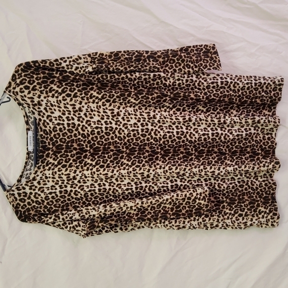 𝅺cherish women's size SM cheetah print tunic excellent condition - Picture 1 of 4